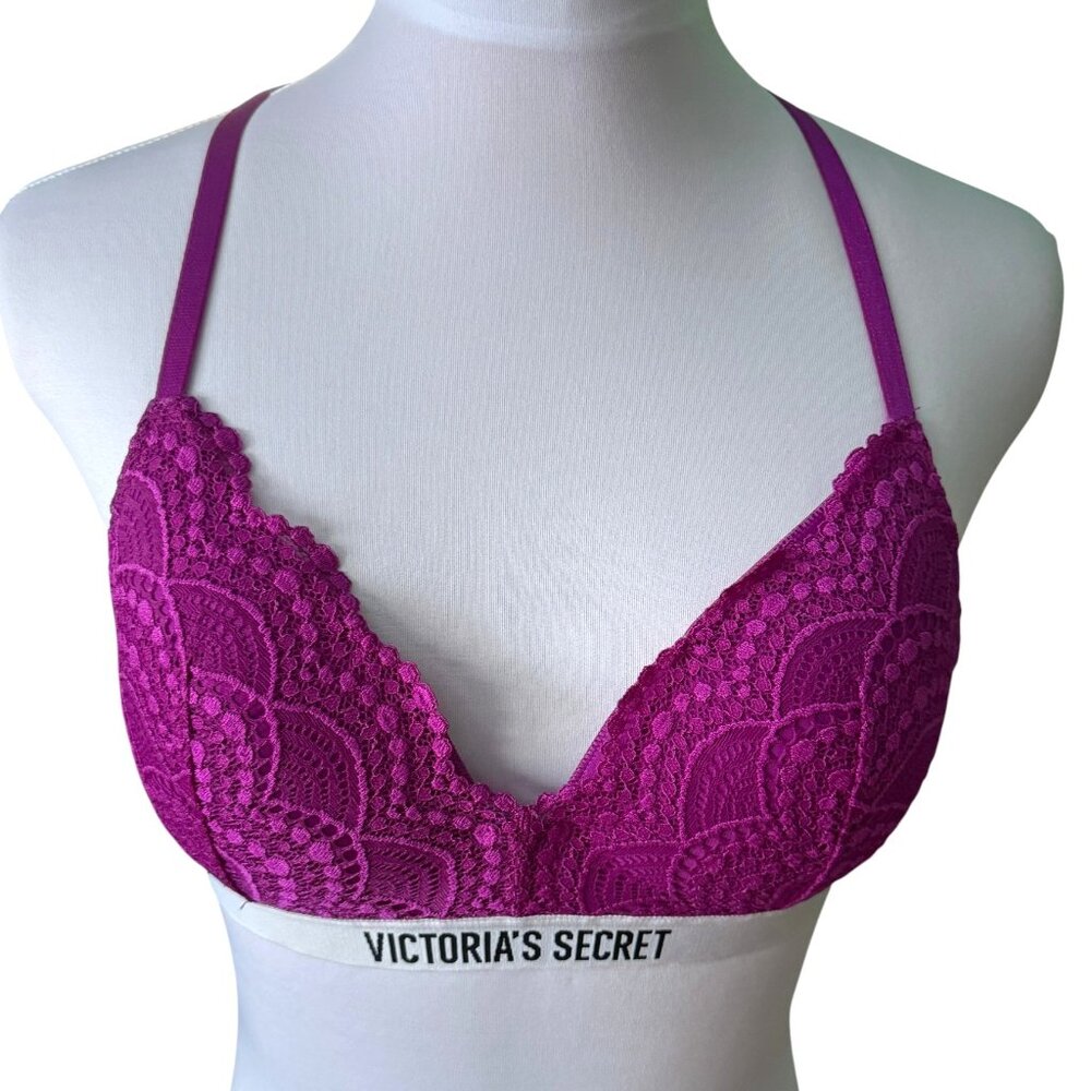 Victoria's Secret Magenta Lace Lightly Lined Wireless Padded‎ Bra, Size 34B